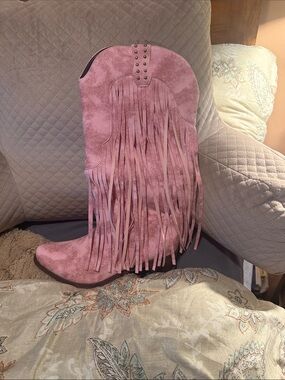 Fringe Suede Western Boots - Pink